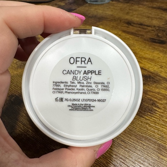 OFRA Pink Blush - Picture 2 of 4